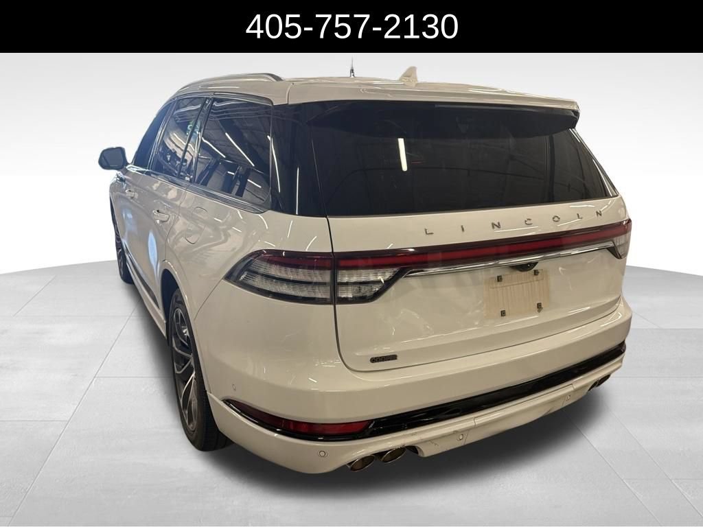 Used 2023 Lincoln Aviator Grand Touring w/ Equipment Group 301A AWD/4WD image 4