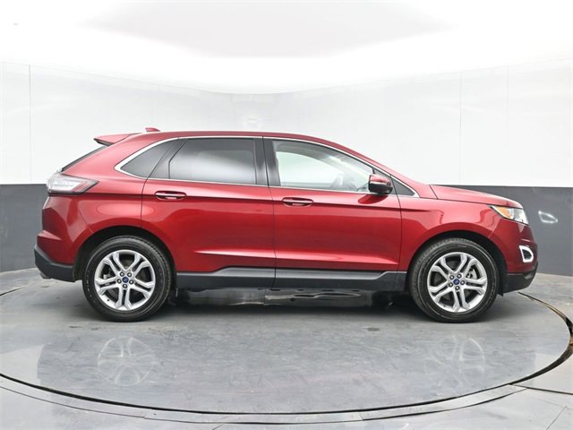 Used 2017 Ford Edge Titanium w/ Technology Package image 14