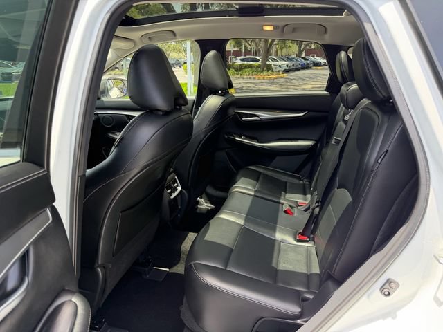 Used 2024 INFINITI QX50 Luxe FWD image 12