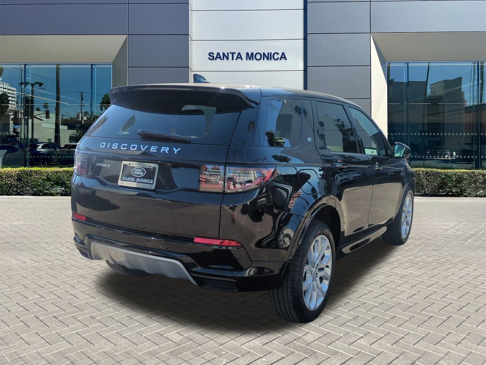 Certified 2024 Land Rover Discovery Sport S image 5