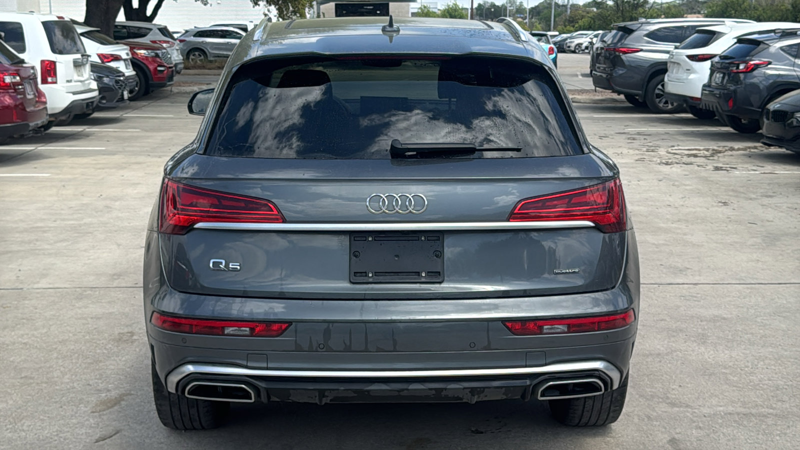 Used 2024 Audi Q5 2.0T Prestige w/ Prestige Package AWD/4WD image 6