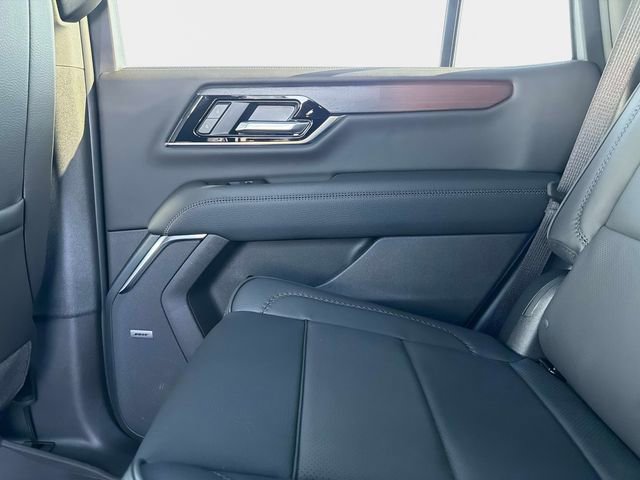 New 2026 GMC Yukon Denali w/ Denali Reserve Package image 14