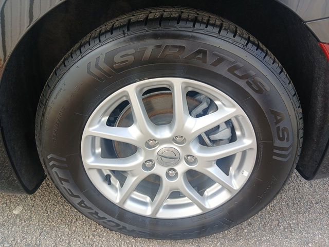 Used 2025 Chrysler Pacifica Select image 57