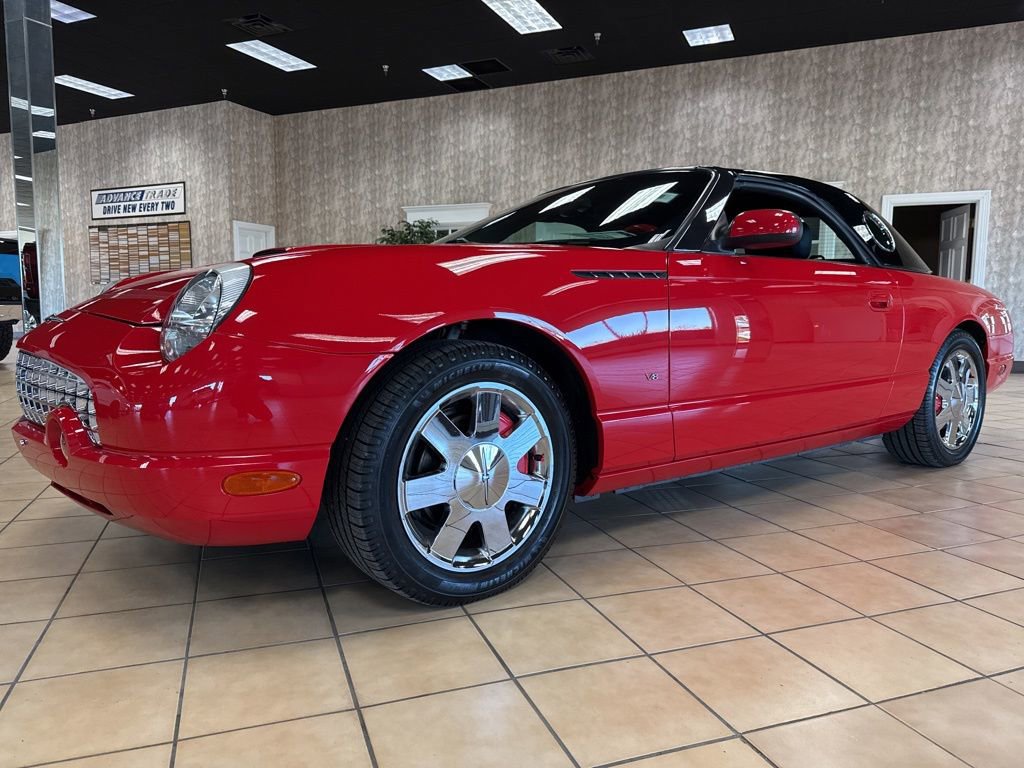 Used 2003 Ford Thunderbird image 23