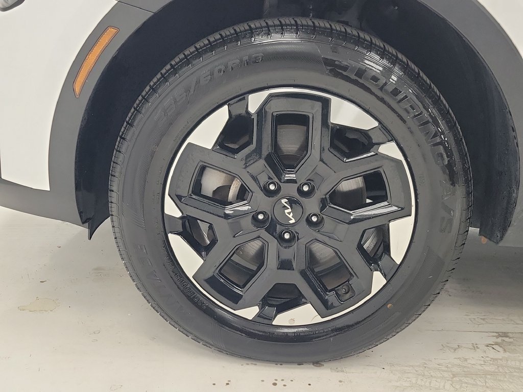 Used 2024 Kia Sorento S AWD/4WD image 8