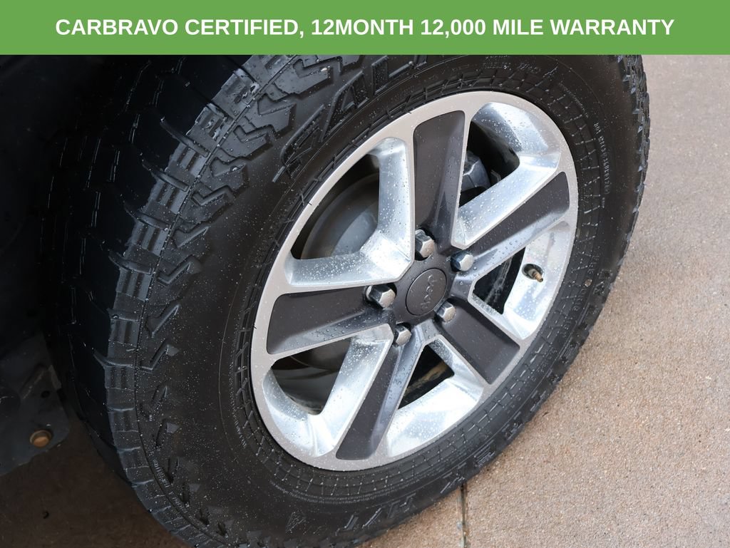 Used 2020 Jeep Wrangler Unlimited Sahara AWD/4WD image 35