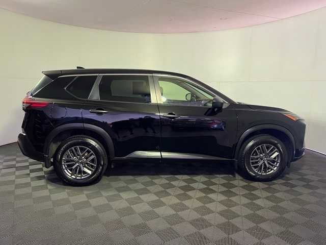 Certified 2021 Nissan Rogue S image 8