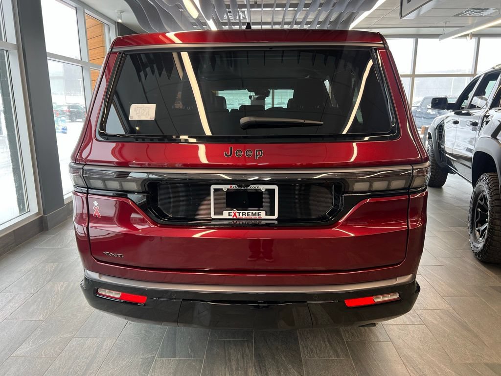 New 2026 Jeep Grand Wagoneer L Limited AWD/4WD image 7