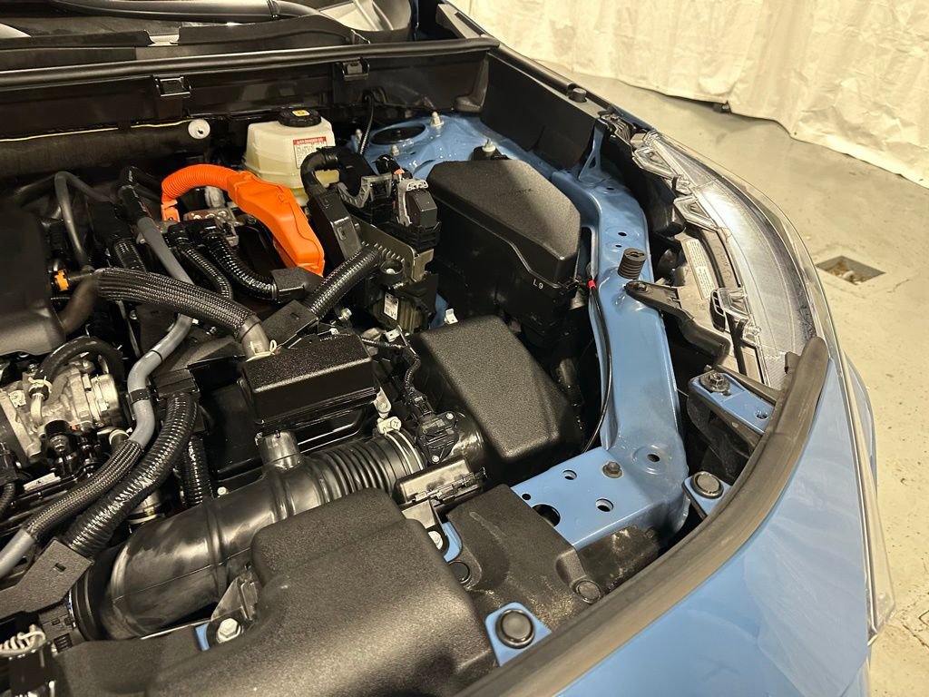 Used 2025 Toyota RAV4 XSE w/ Weather Package image 71