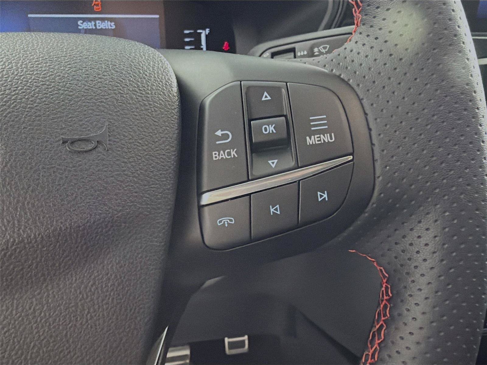 Used 2024 Ford Escape ST-Line Select AWD/4WD image 41