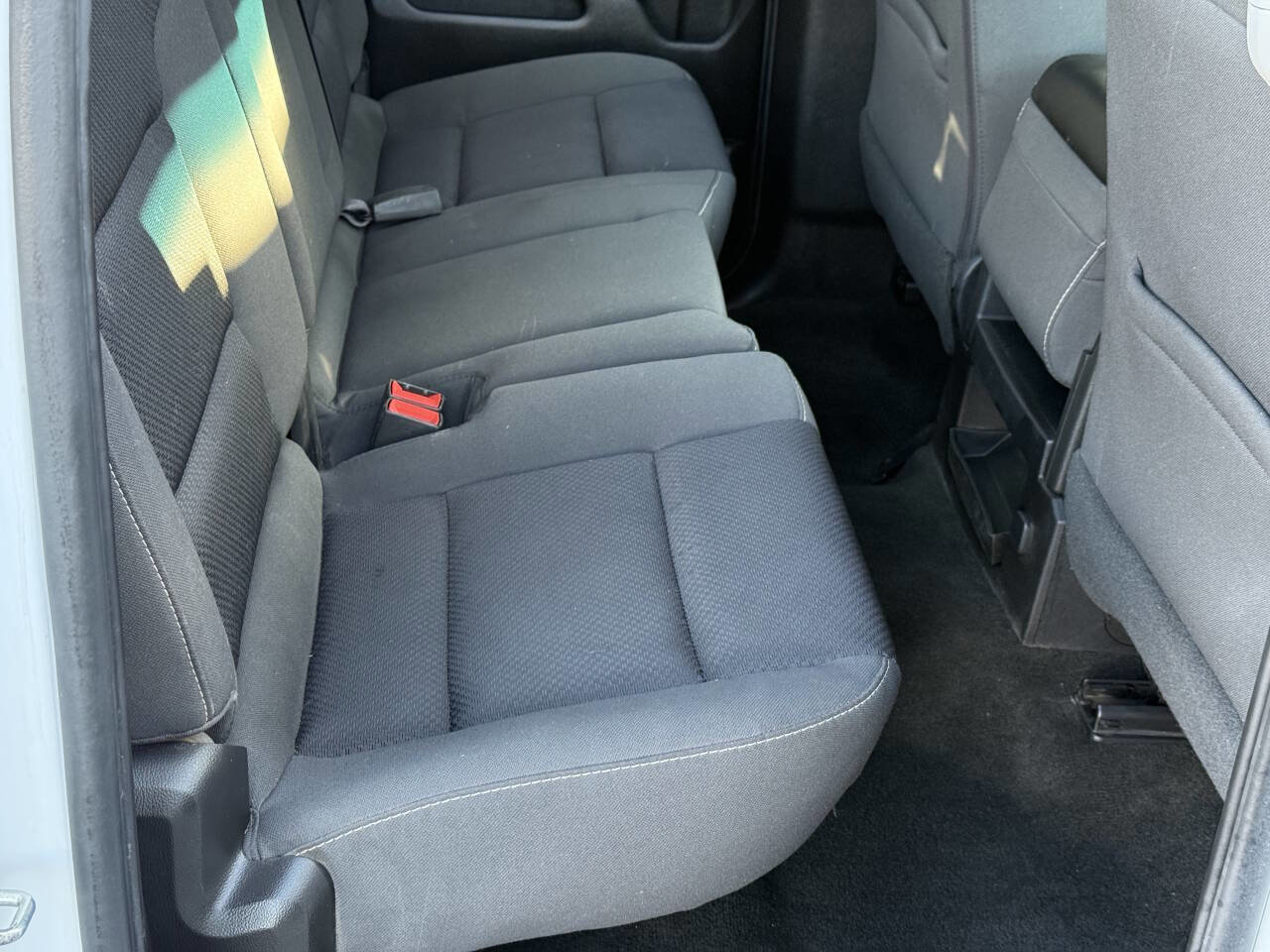 Used 2017 Chevrolet Silverado 1500 LT image 20