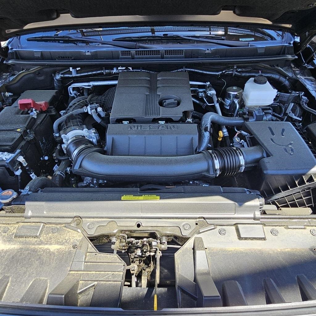 Used 2025 Nissan Frontier SV w/ SV Convenience Package image 17