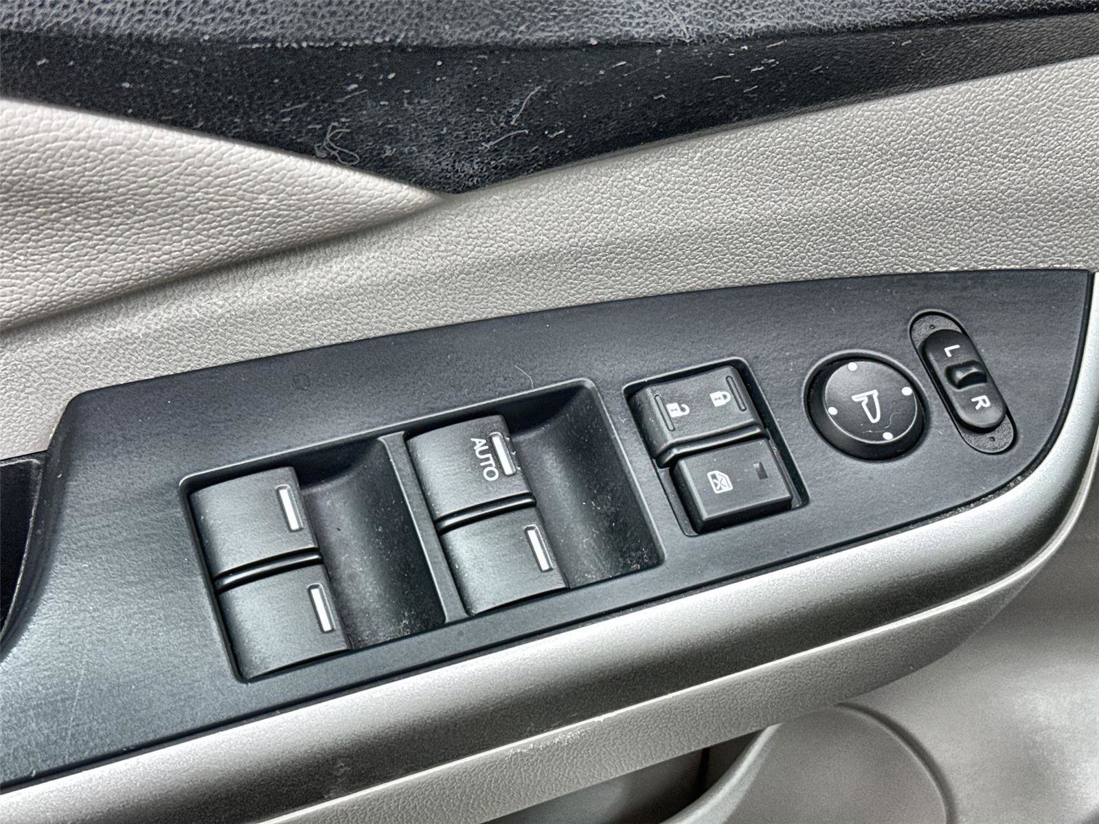 Used 2014 Honda CR-V EX-L image 12