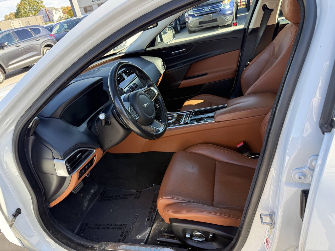 Used 2018 Jaguar XE Portfolio AWD/4WD image 6