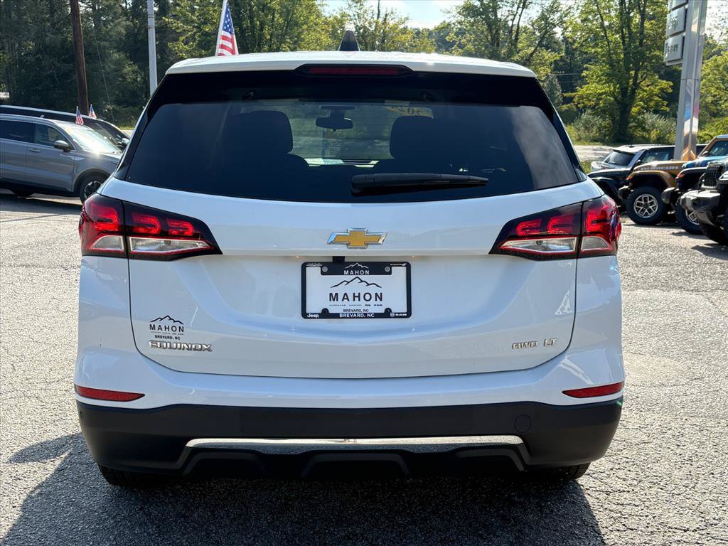 Used 2024 Chevrolet Equinox LT w/ Driver Convenience Package AWD/4WD image 6