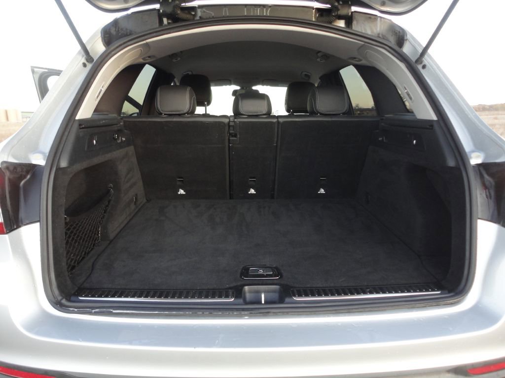 Used 2016 Mercedes-Benz GLC 300 4MATIC image 11