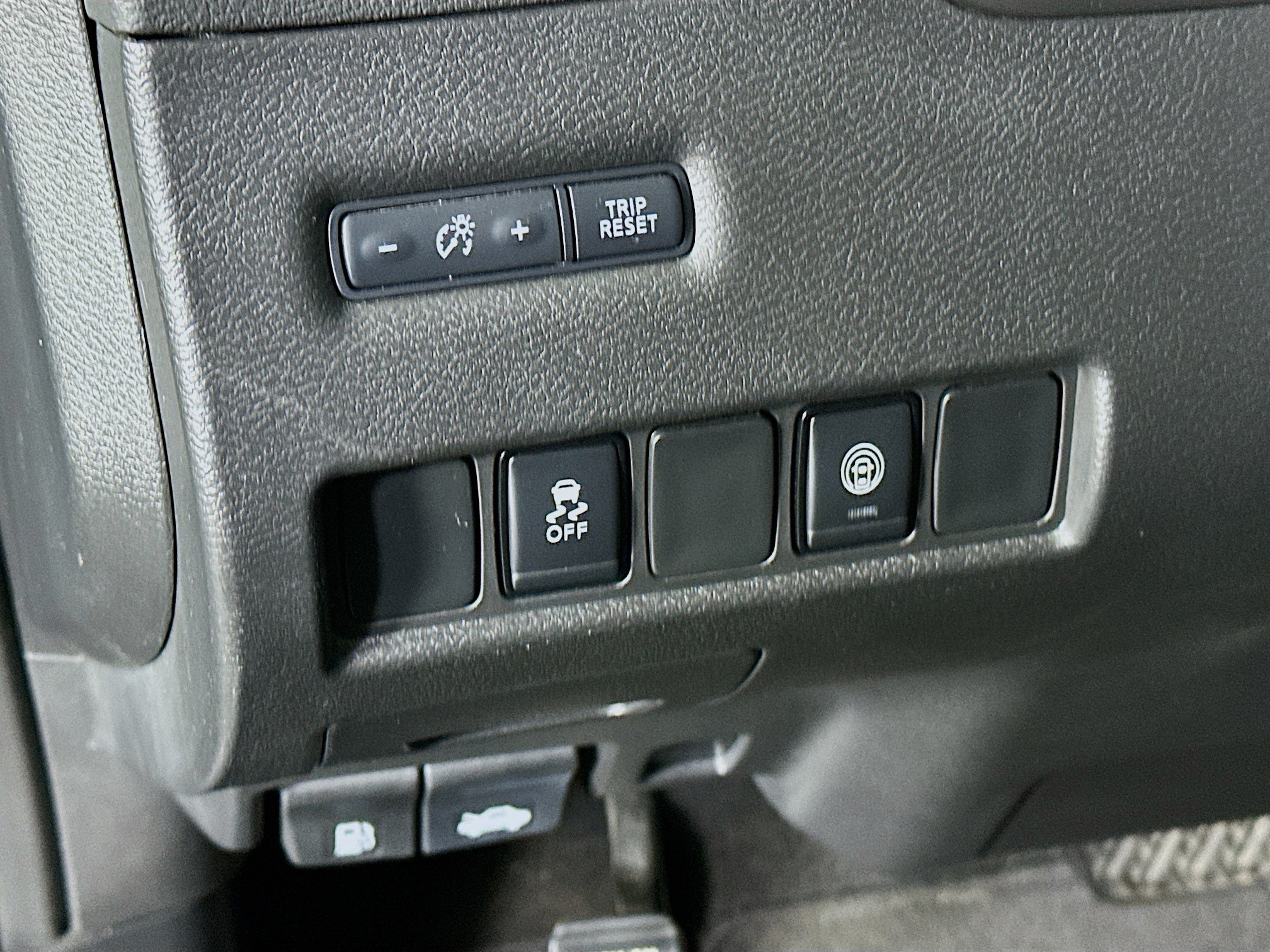 Used 2024 Nissan Murano SV w/ SV Midnight Edition Package FWD image 17