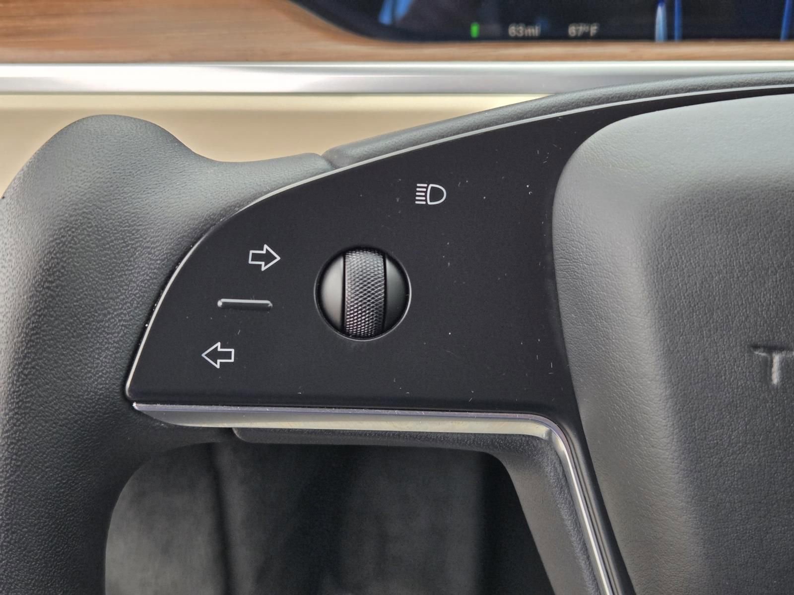 Used 2021 Tesla Model S Plaid image 14