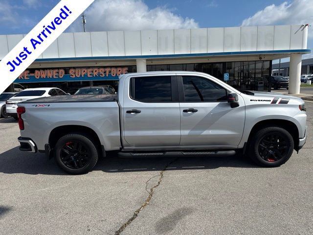 Used 2021 Chevrolet Silverado 1500 RST w/ Redline Edition AWD/4WD image 2