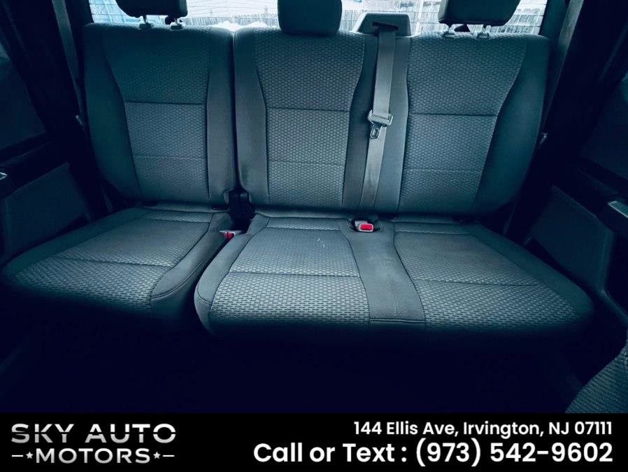 Used 2017 Ford F150 XLT w/ Equipment Group 301A Mid AWD/4WD image 10