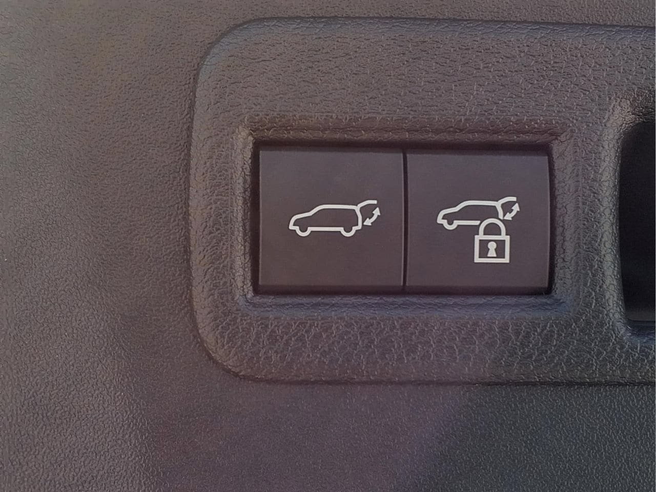 New 2026 Toyota C-HR AWD/4WD image 6