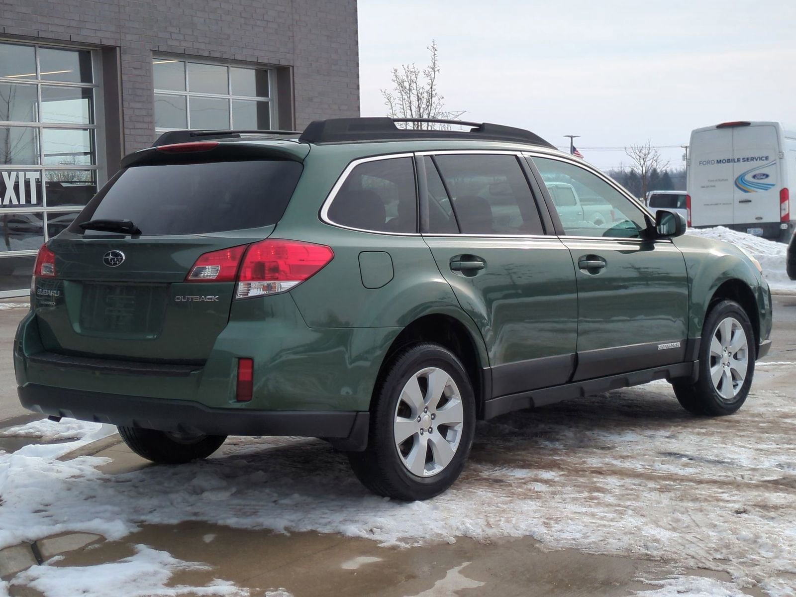 Used 2012 Subaru Outback 2.5i Premium w/ Popular Pkg 1B image 8