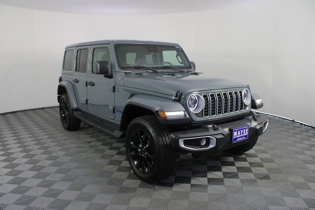 Used 2025 Jeep Wrangler Unlimited Sahara image 24