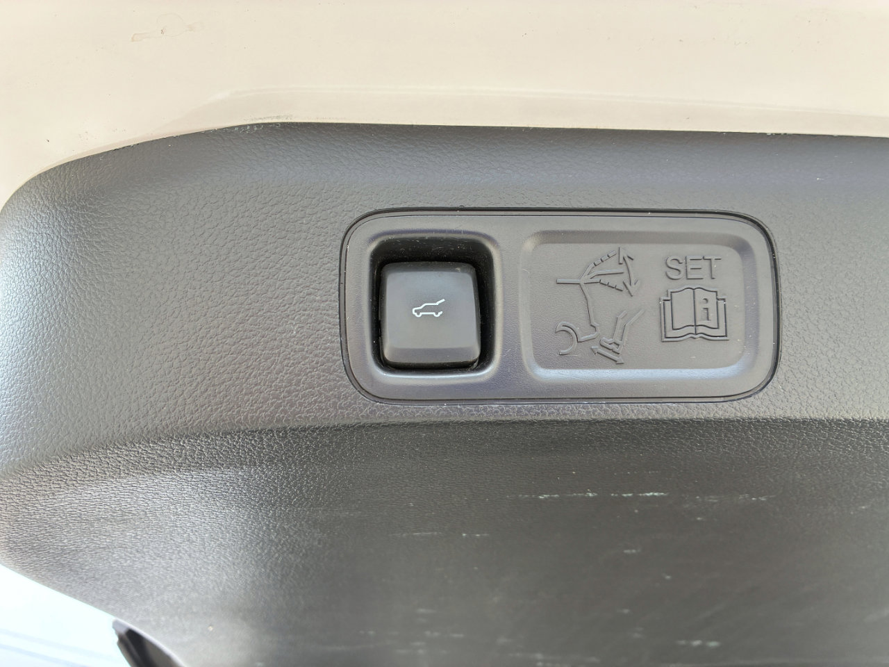 Used 2019 Ford Expedition Platinum image 43