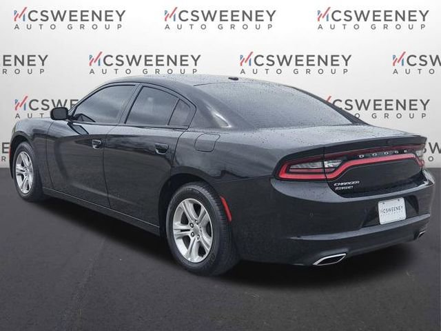 Used 2021 Dodge Charger SXT w/ Leather Interior Group RWD image 3