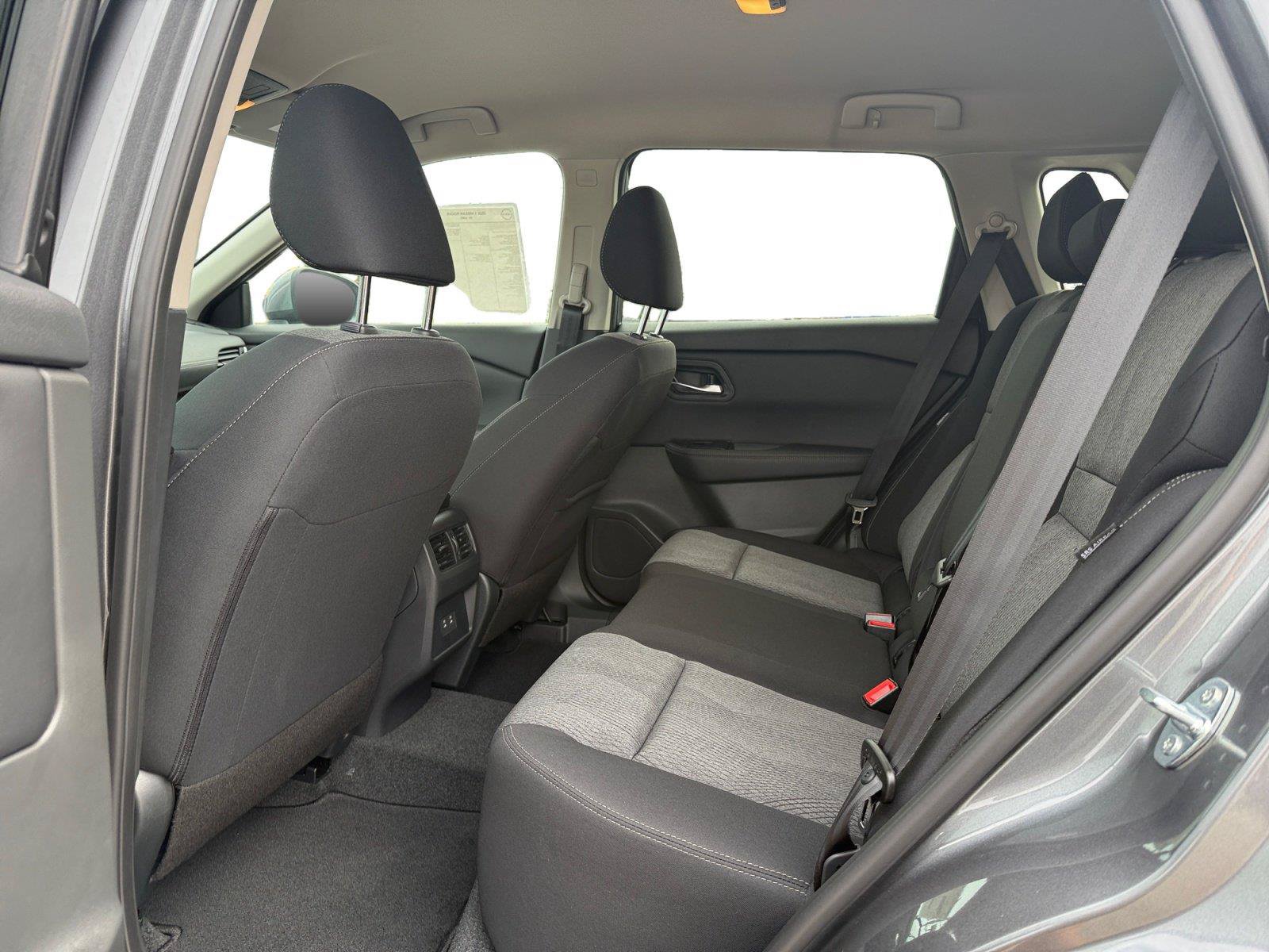 New 2026 Nissan Rogue SV AWD/4WD image 19