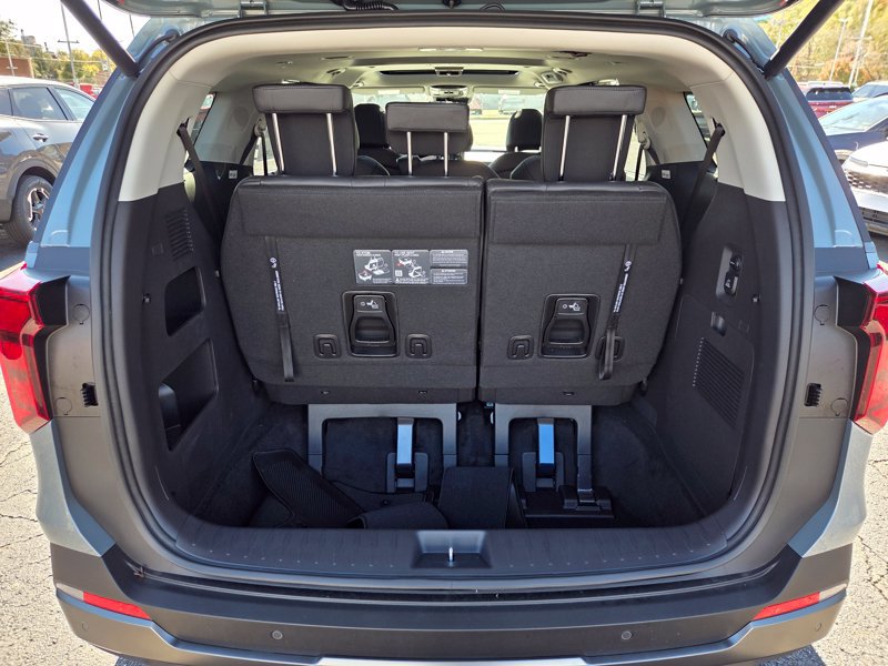 New 2027 Kia Carnival SX w/ Dark Edition Package FWD image 10