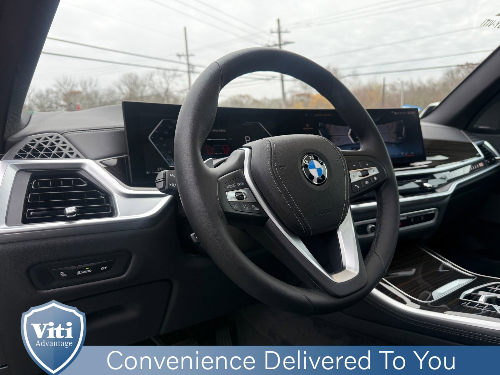 Used 2024 BMW X5 xDrive40i w/ Premium Package image 17