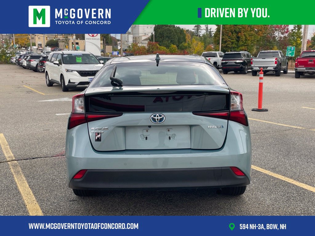Used 2021 Toyota Prius LE w/ Carpet Mat Package (TMS) AWD/4WD image 4