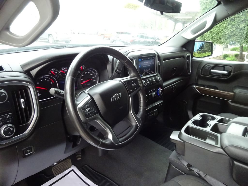 Certified 2021 Chevrolet Silverado 1500 RST image 16