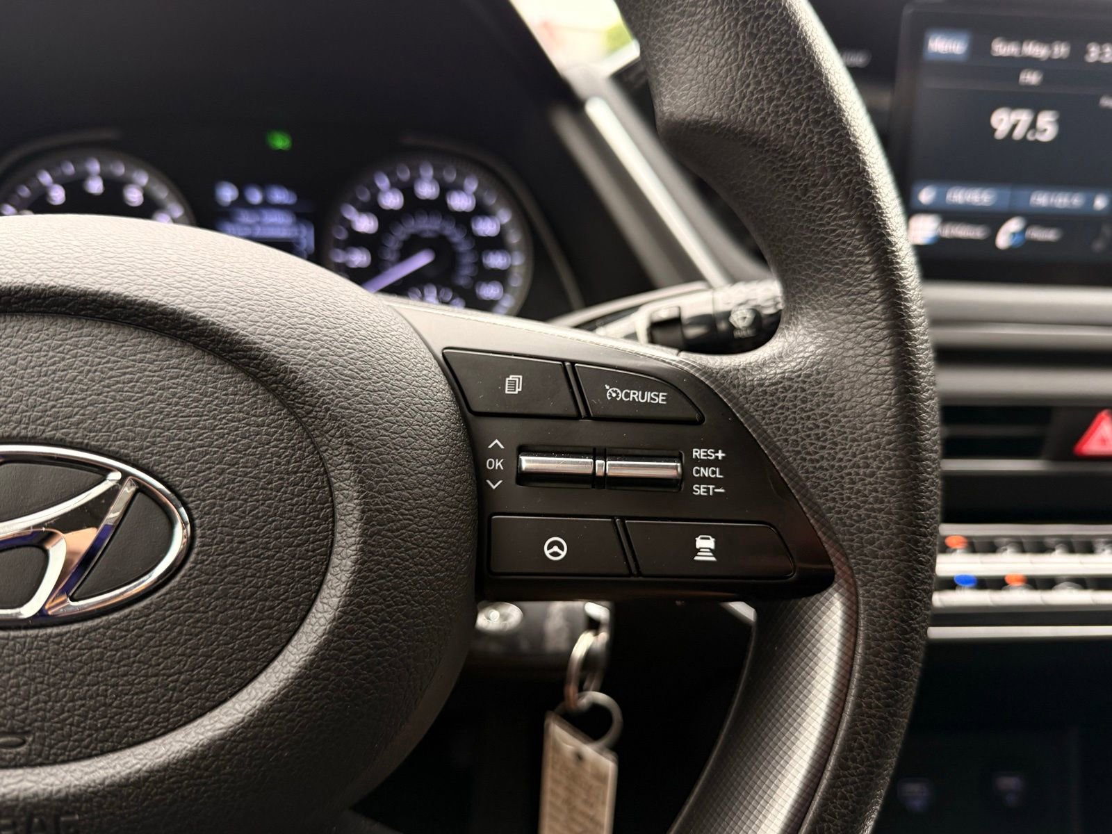 Used 2021 Hyundai Sonata SE image 25