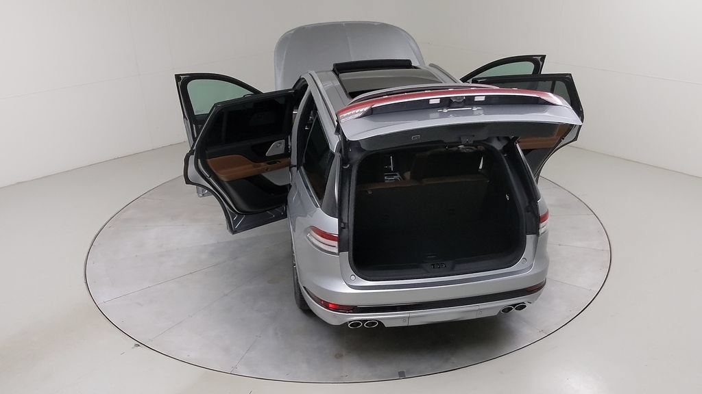Used 2023 Lincoln Aviator Grand Touring w/ Equipment Group 301A AWD/4WD image 57