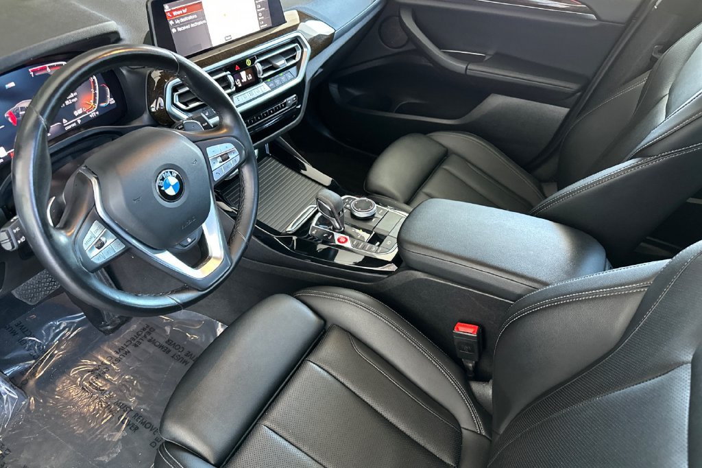 Used 2024 BMW X3 xDrive30i AWD/4WD image 4