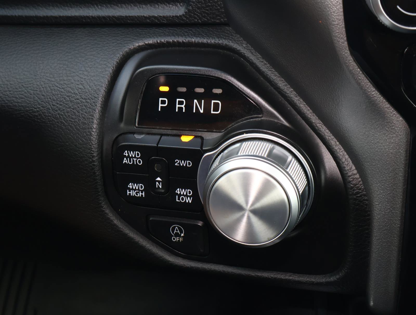 Used 2024 RAM 1500 Laramie AWD/4WD image 27