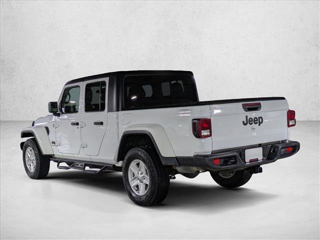 Used 2021 Jeep Gladiator Sport image 8