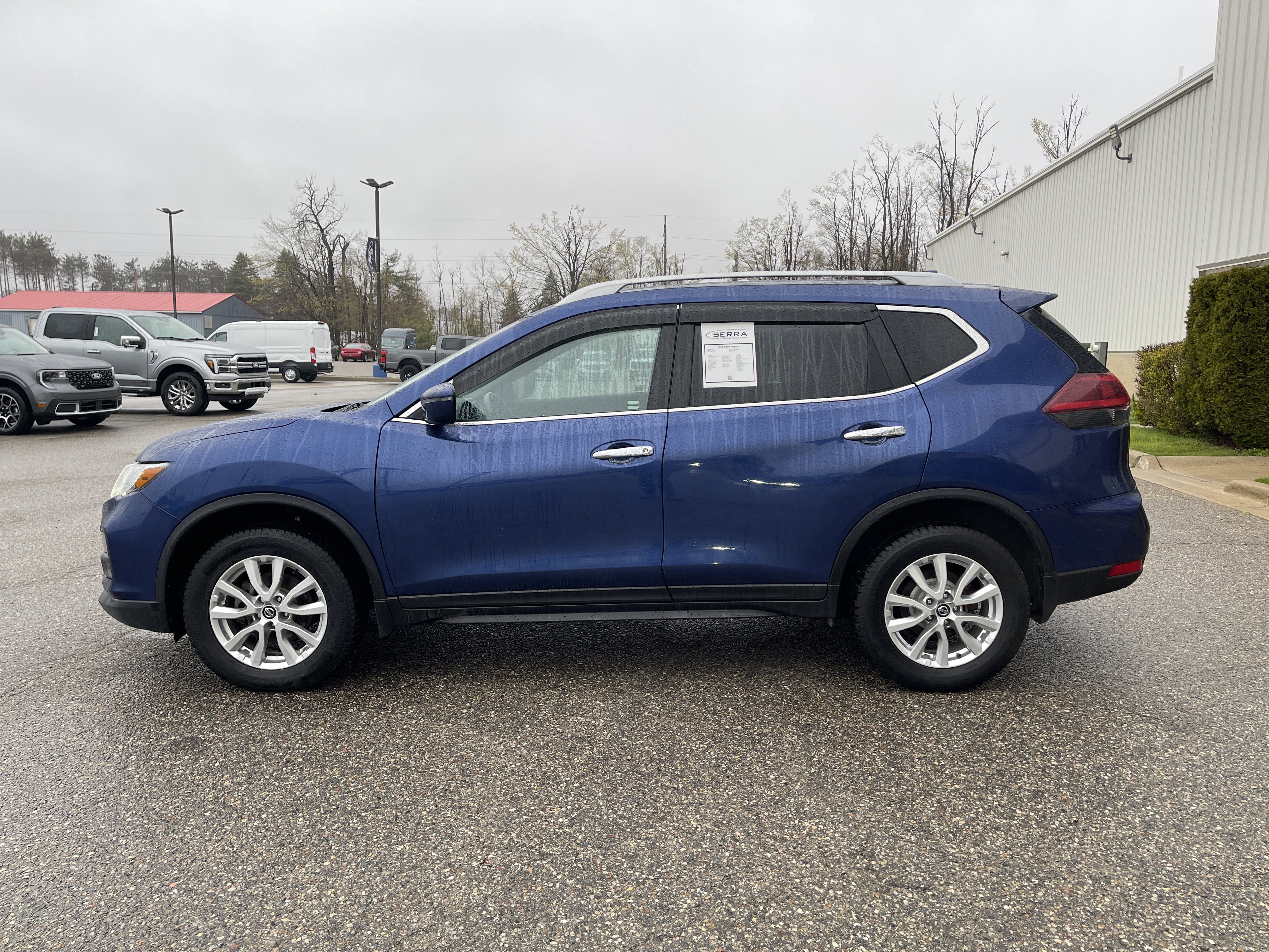 Used 2019 Nissan Rogue S AWD/4WD image 5