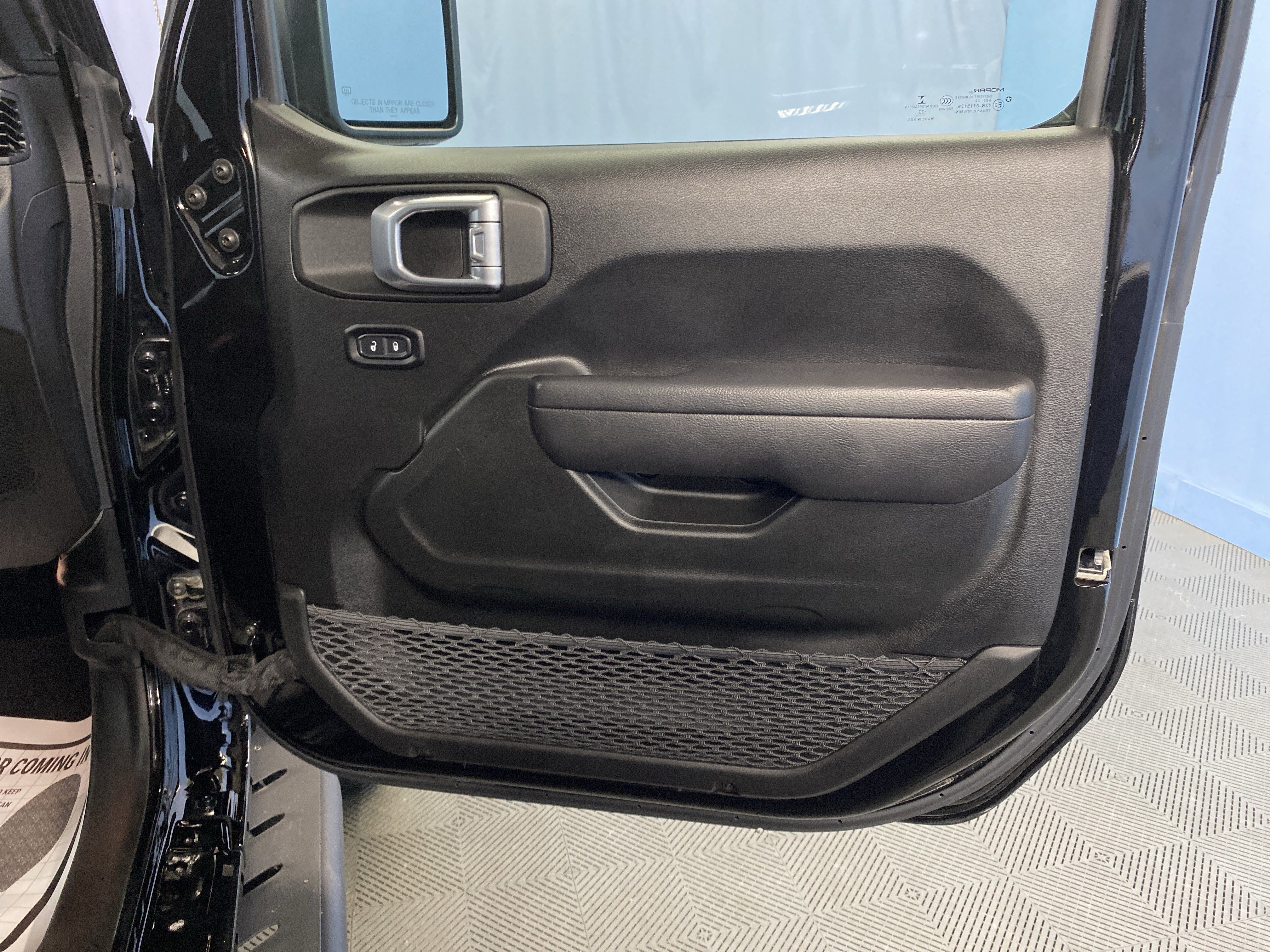 Used 2022 Jeep Wrangler Unlimited Rubicon 4xe w/ Cold Weather Group image 45