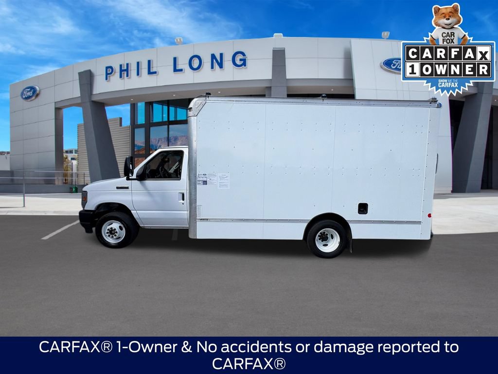 Used 2023 Ford E-450 and Econoline 450 Super Duty w/ Driver's Safety Package RWD image 2
