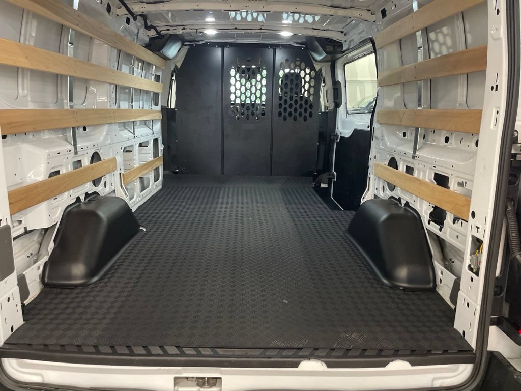 Used 2025 Ford Transit 250 Low Roof w/ Exterior Upgrade Package RWD image 18