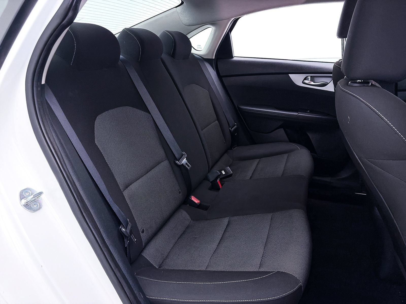 Certified 2023 Kia Forte LXS FWD image 33