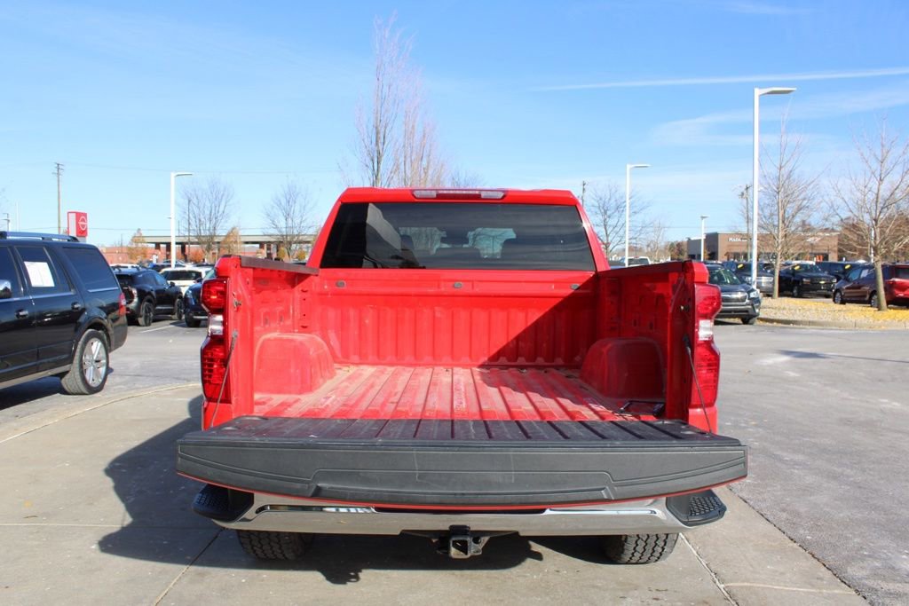 Used 2023 Chevrolet Silverado 1500 LT image 10