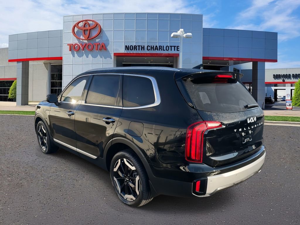 Used 2023 Kia Telluride S w/ S Sunroof Package image 7