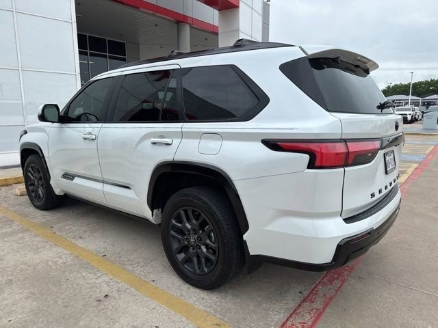 Used 2025 Toyota Sequoia Platinum AWD/4WD image 6
