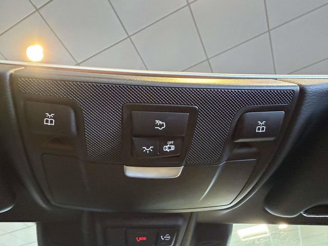 Used 2019 Mercedes-Benz E 450 4MATIC Cabriolet image 26