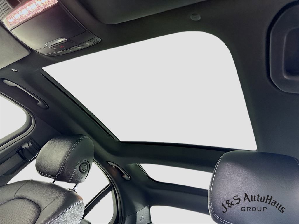 Used 2021 Mercedes-Benz C 300 Sedan image 16