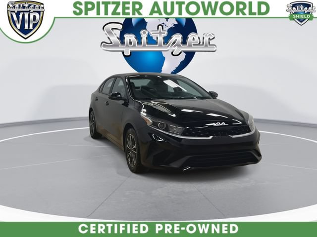 Certified 2023 Kia Forte LXS w/ LXS Technology Package FWD image 3